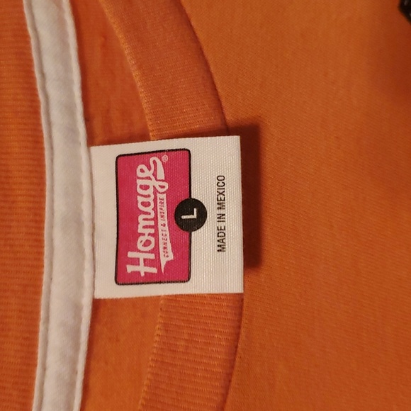 Ninja Turtles Michaelangelo Homage tshirt - Picture 4 of 4